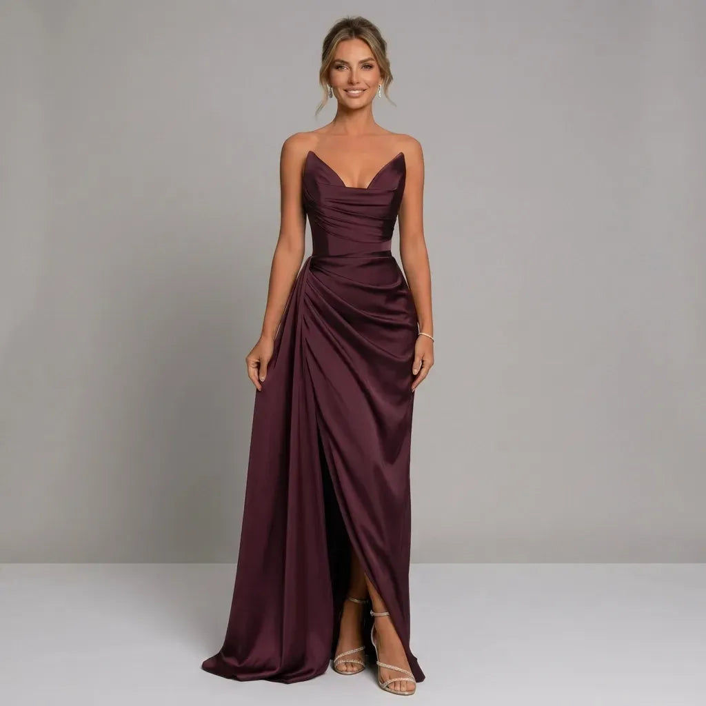 Lustrous Black Tie Dress with Slit Bordeaux 4