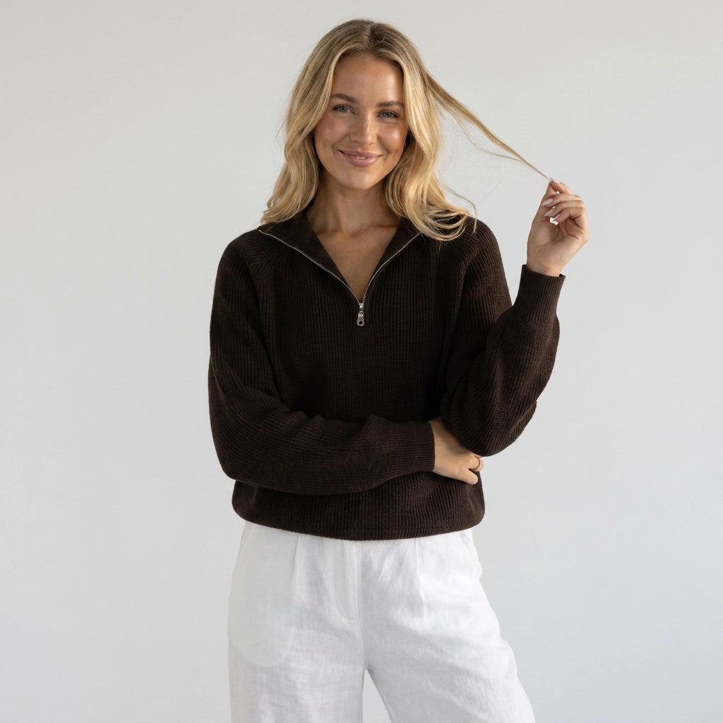 Sweater in Oversized Fit with Mock Neck Pullover Brown 3