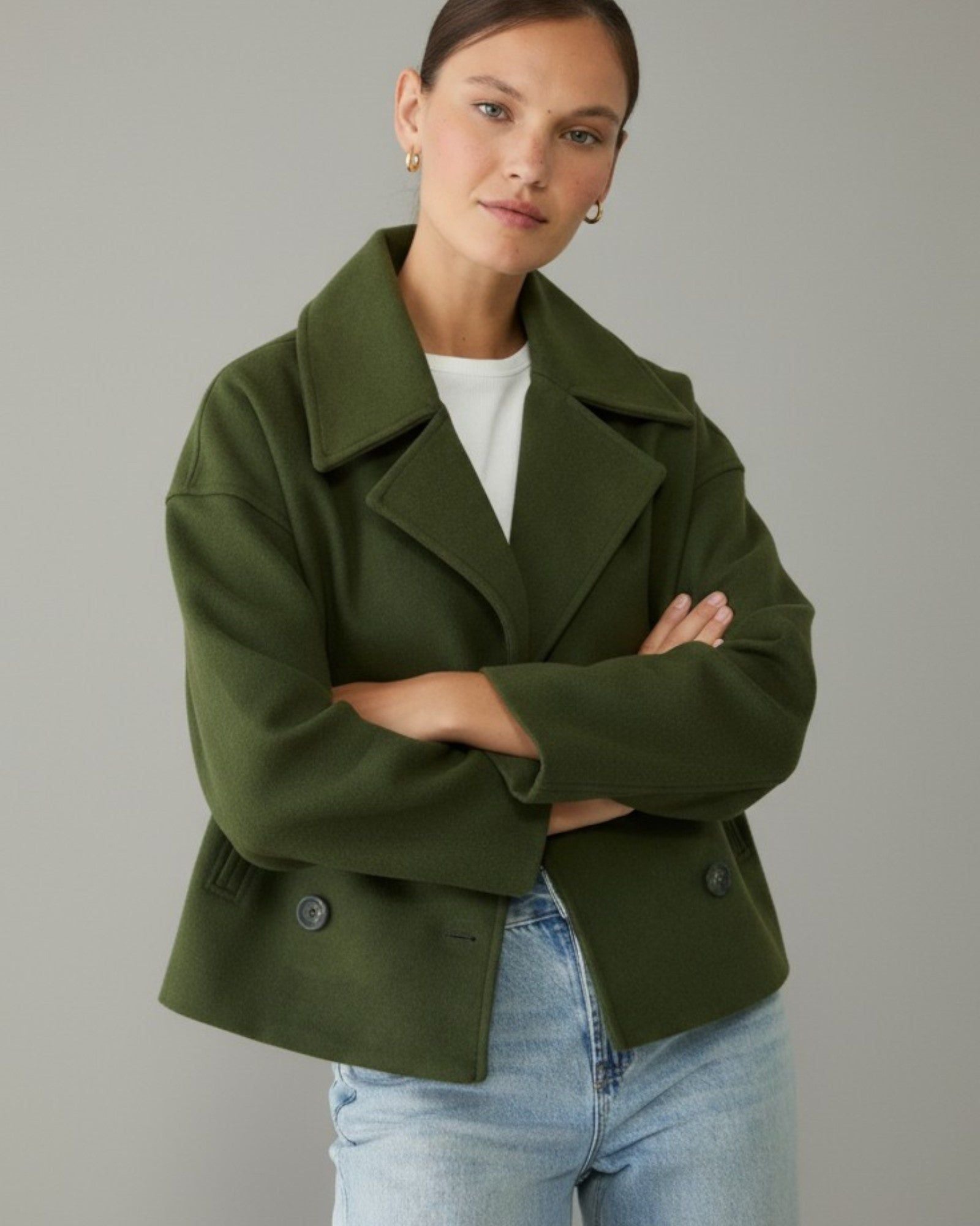 Women's Double-Breasted Jacket with Lapel Collar in Green – 11